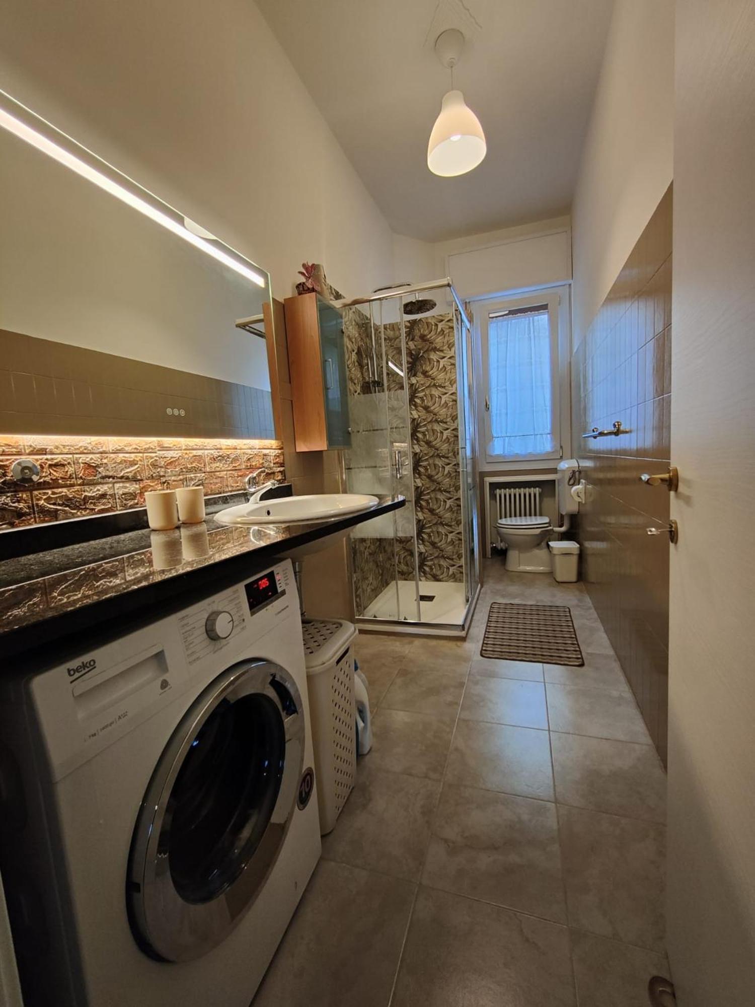 Elegante Appartamento 90 Mq Zona Corticella Fiera Bologna Bagian luar foto